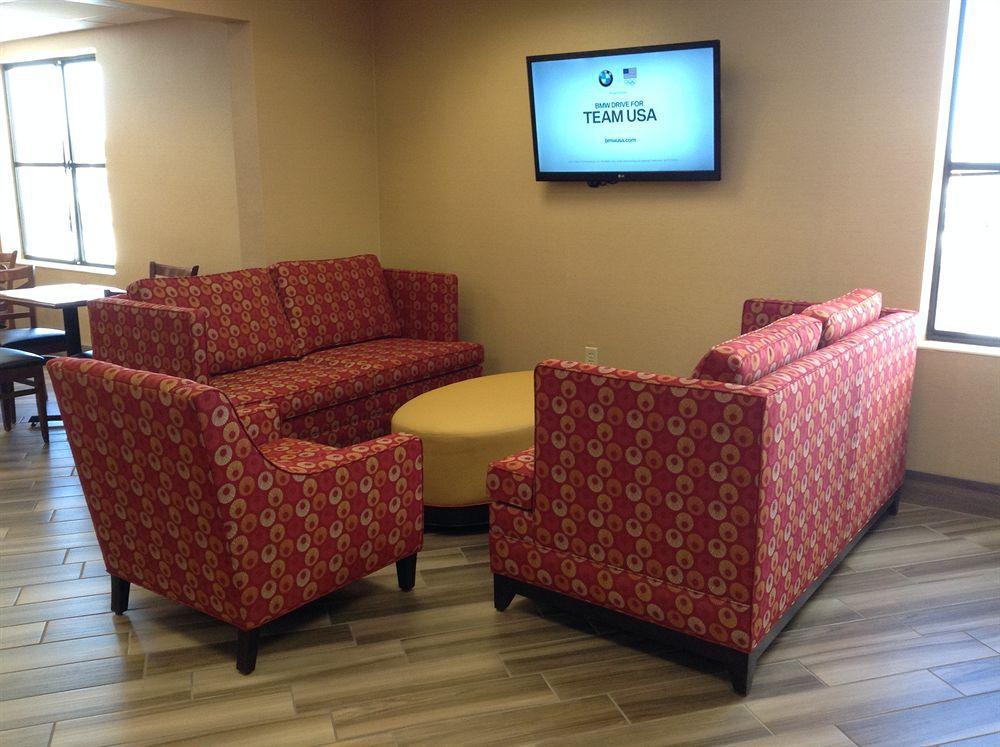 Best Western Plus Peoria Buitenkant foto