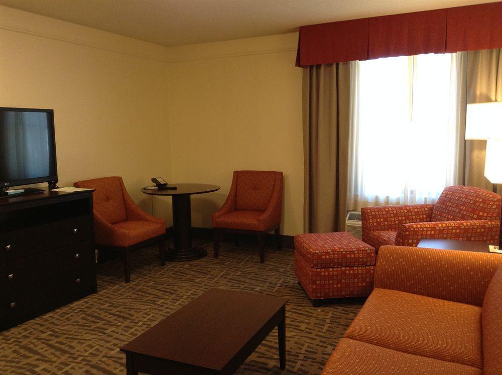 Best Western Plus Peoria Buitenkant foto