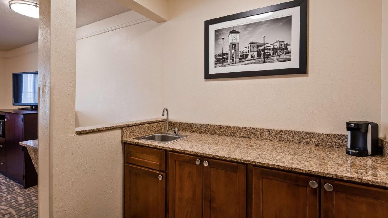 Best Western Plus Peoria Buitenkant foto