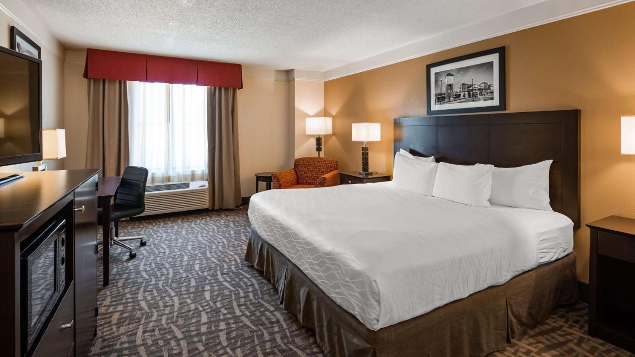 Best Western Plus Peoria Buitenkant foto