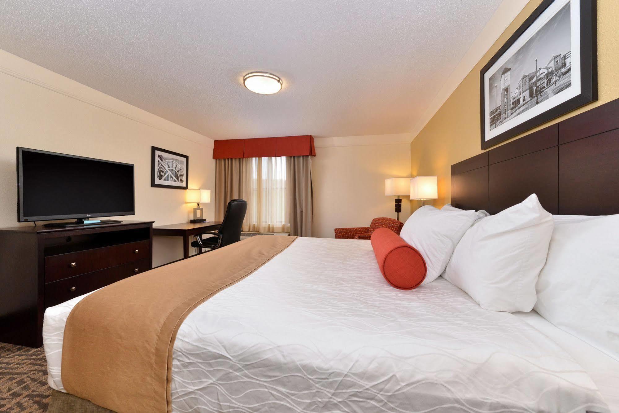Best Western Plus Peoria Buitenkant foto